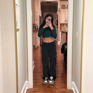 American Eagle Black Cargo Pants